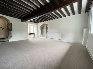 Photo 6- click for photo gallery